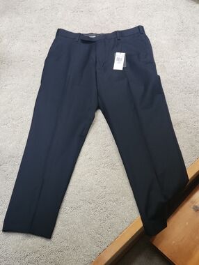 Men's Dress Pants in Navy - Modern Tailored Trousers